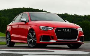 Audi RS3 Sedan 2017 года (NA)